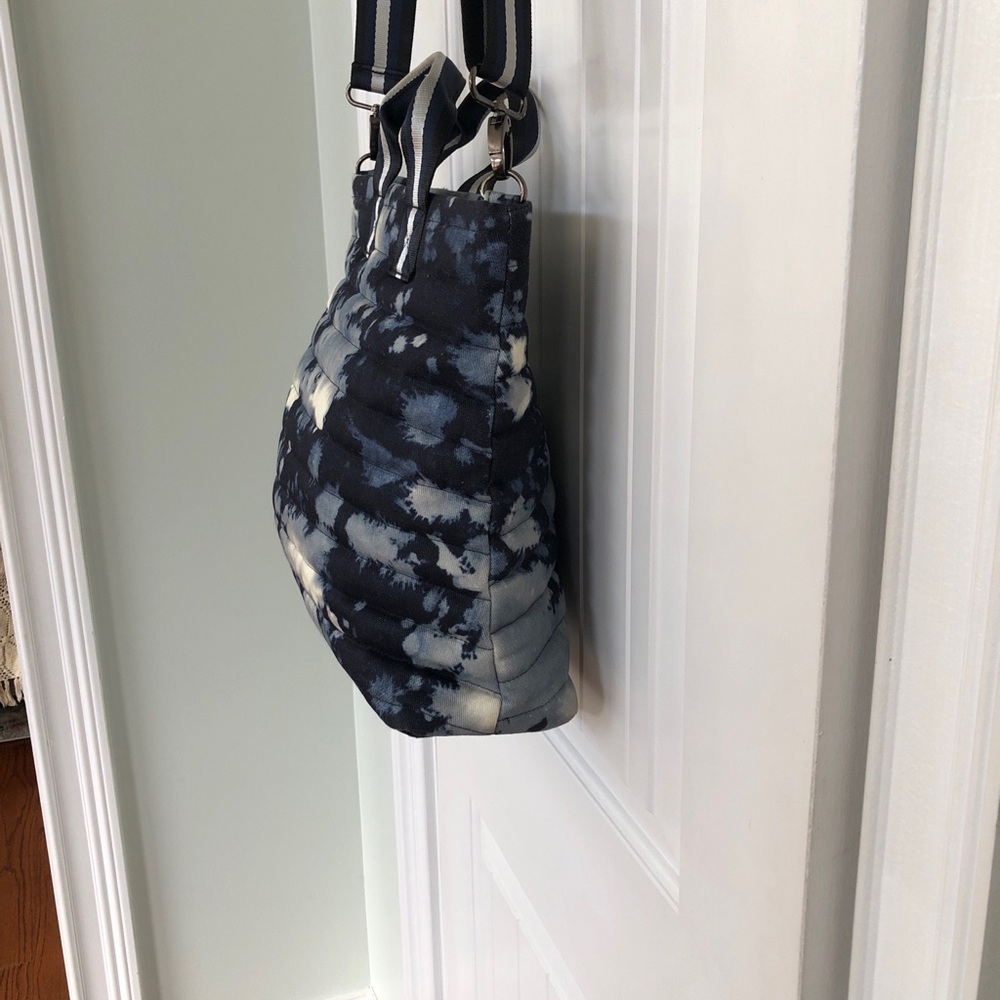 Think Royln Women's Editor Tote Bag! - Picture 4 of 9